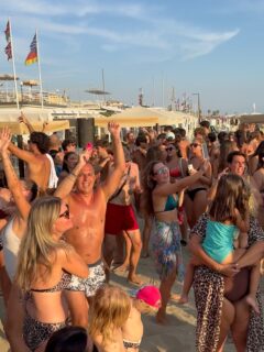 Ferragosto parte 2 e come sempre super festa che lascia il ricordo di un’estate calda e speciale! #ferragosto #festa #party #dragqueen